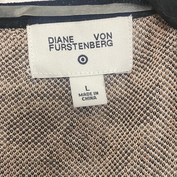 Diane Von Furstenberg X Target V-Neck Neutral Poppy Sweater Wrap Top - Picture 3 of 5